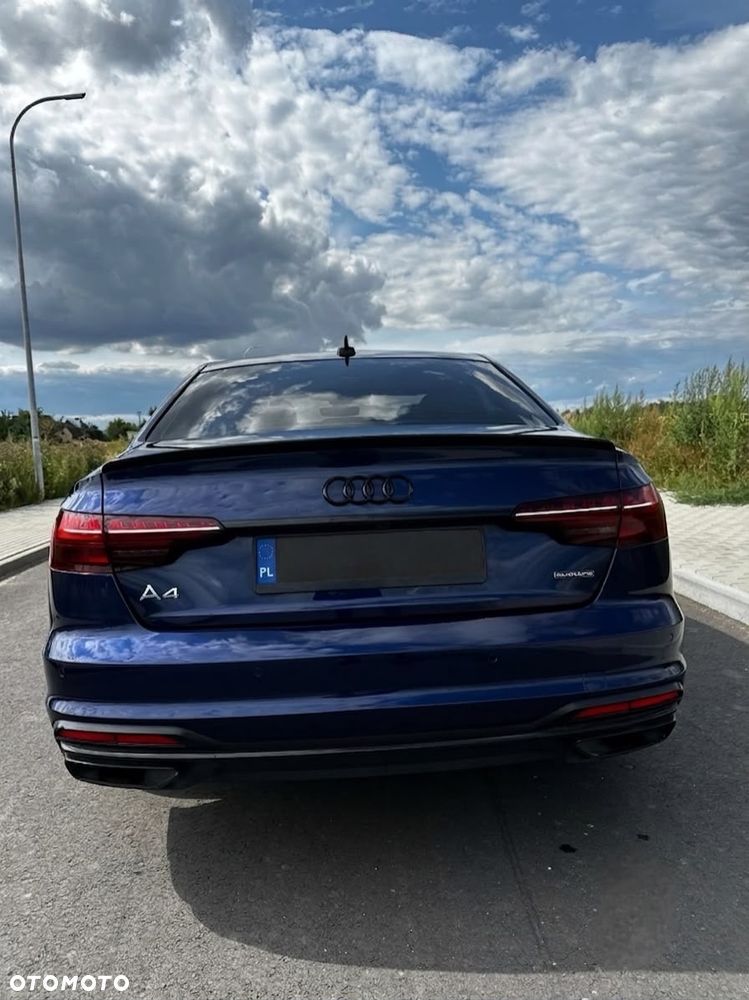 Audi A4 Limousine - 3