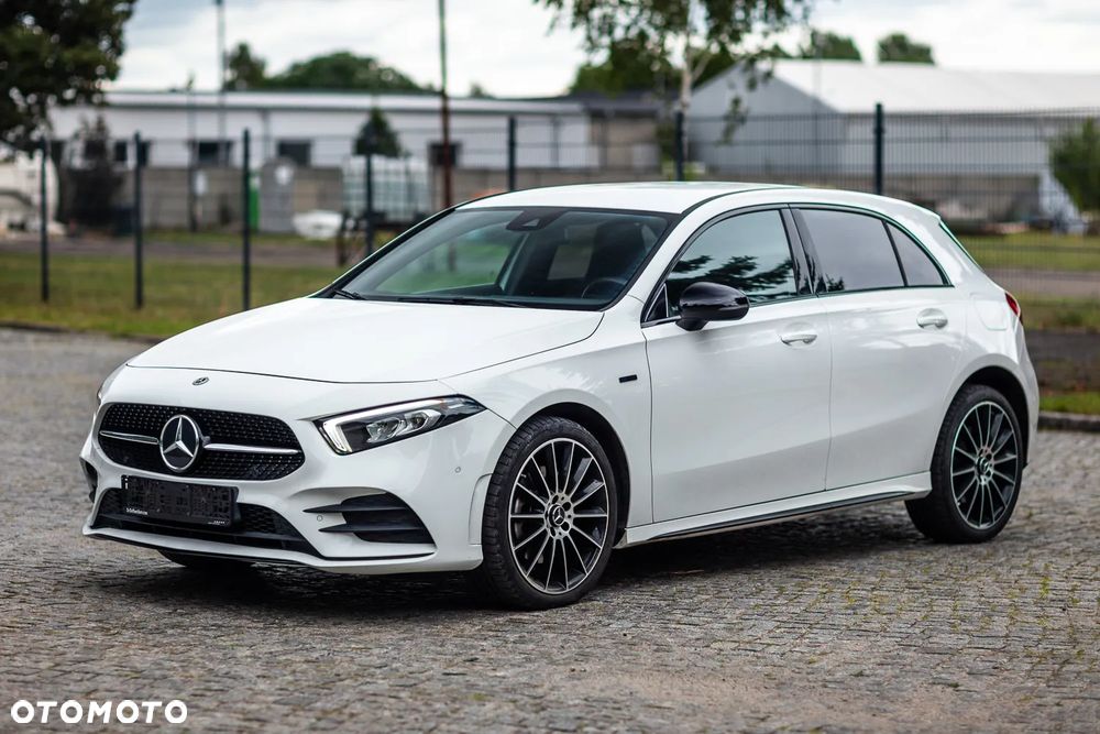 Mercedes-Benz Klasa A 250 e 8G-DCT Edition 2020 - 4