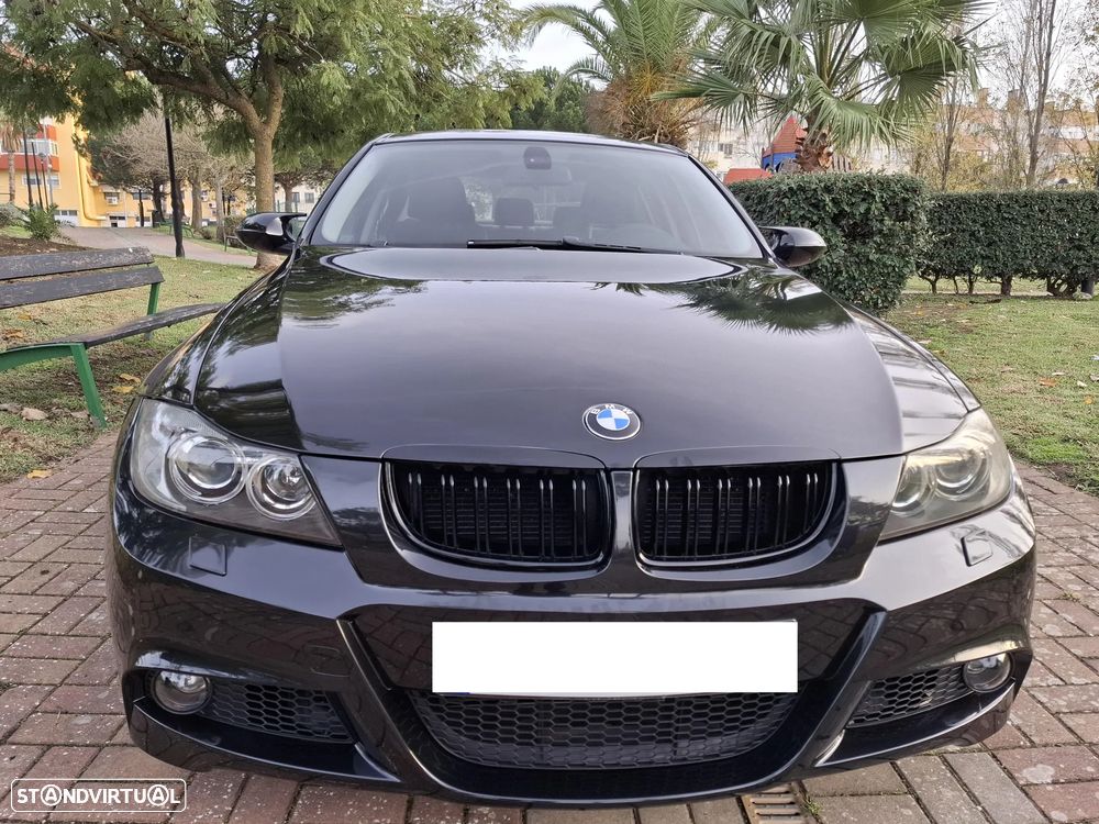 BMW 320 dA Exclusive - 3