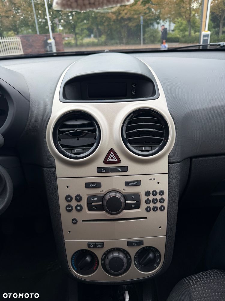 Opel Corsa 1.0 12V Essentia - 19