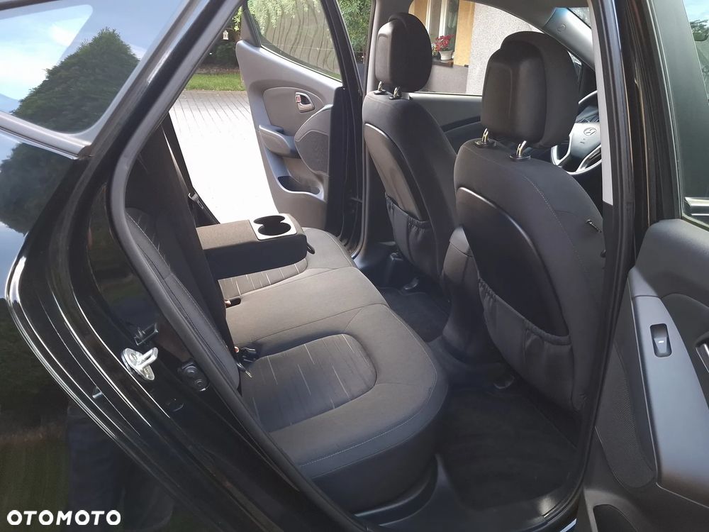 Hyundai ix35 1.7 CRDi 2WD Fifa World Cup Edition - 11