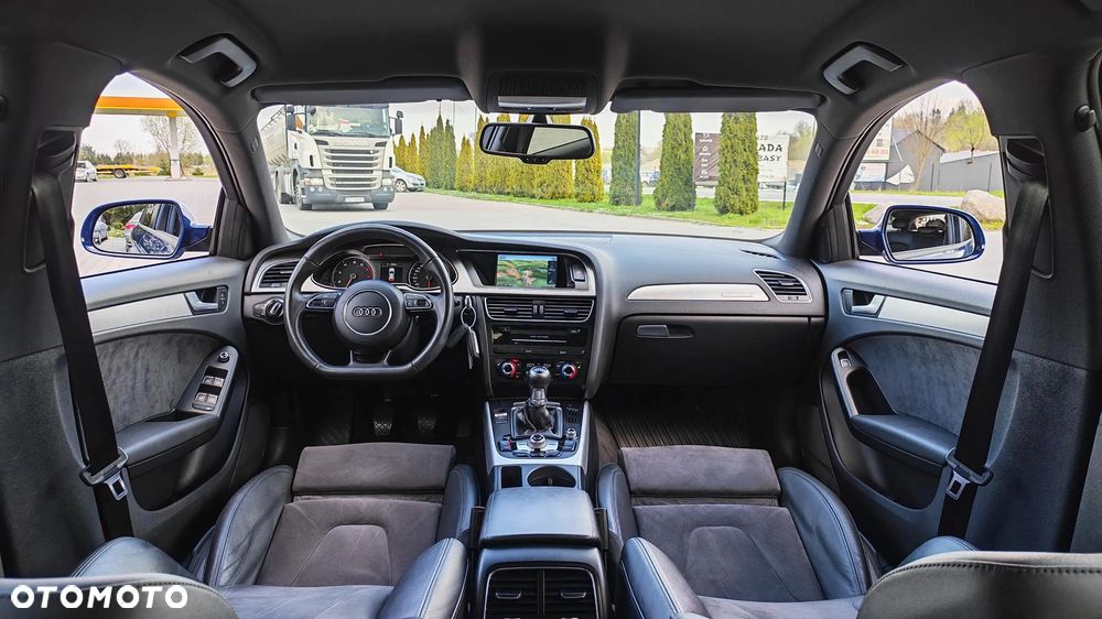 Audi A4 Avant 2.0 TFSI quattro S line Sportpaket - 27