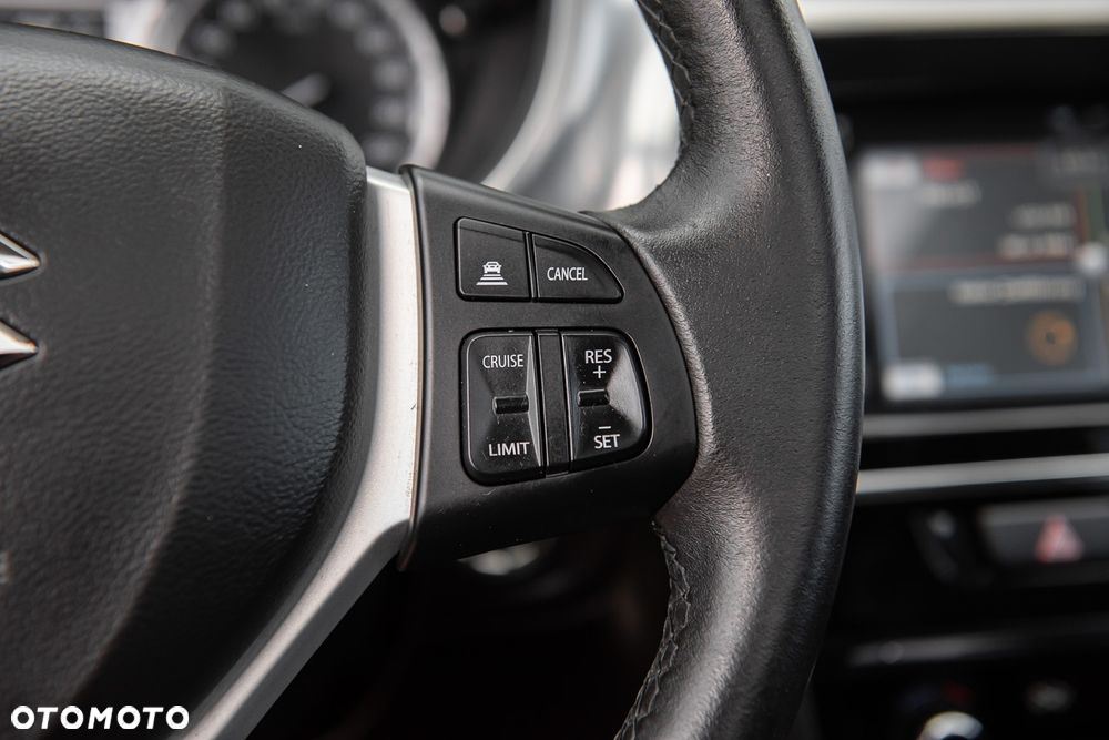 Suzuki Vitara 1.6 (4x4) Allgrip Comfort+ - 20