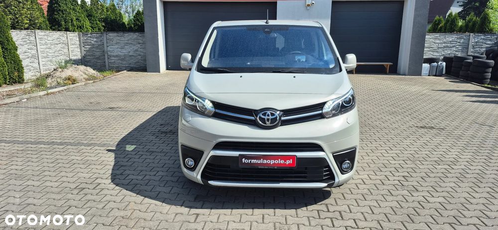 Toyota Proace Verso - 2