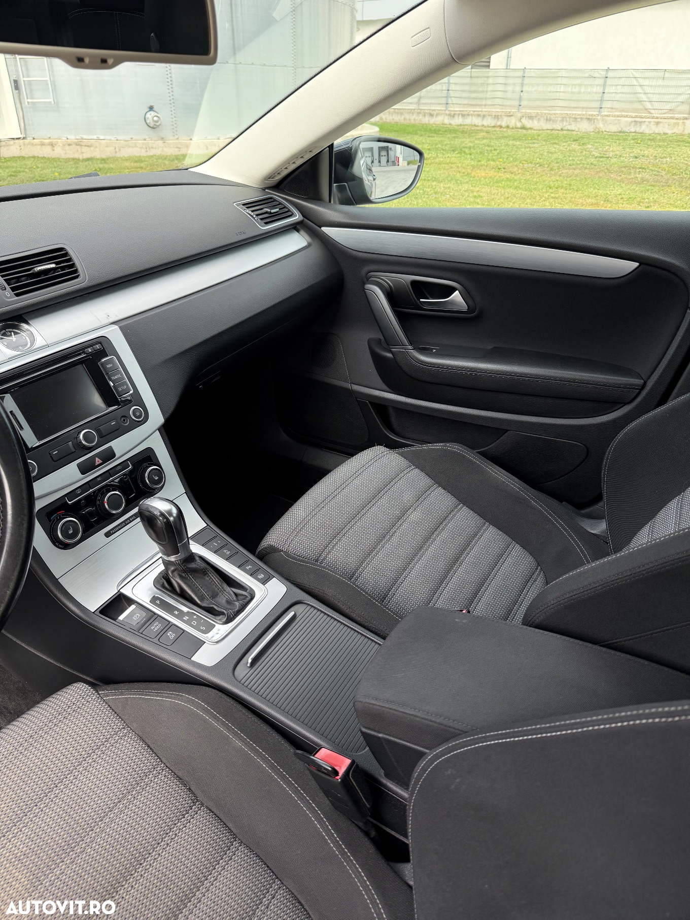 Volkswagen Passat CC 2.0 TDI BlueMotion Technology DSG Exclusive - 14