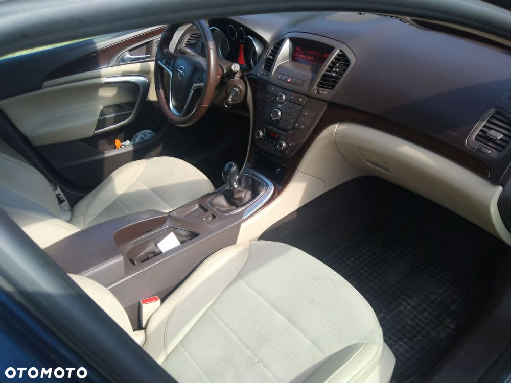 Opel Insignia - 9
