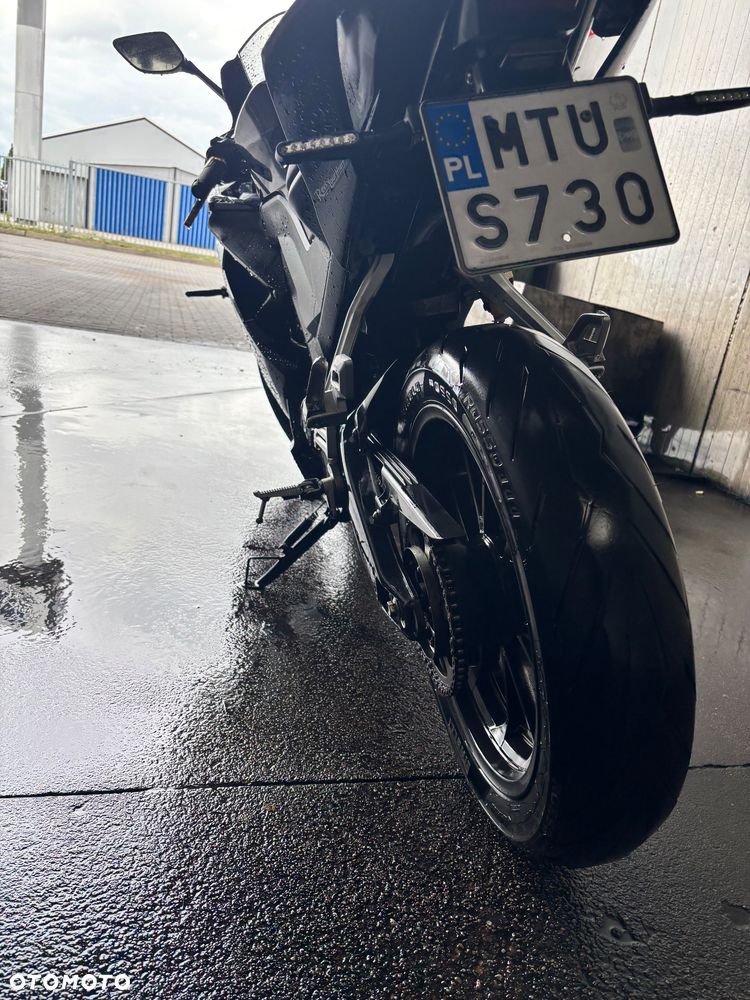 Yamaha R125 - 11