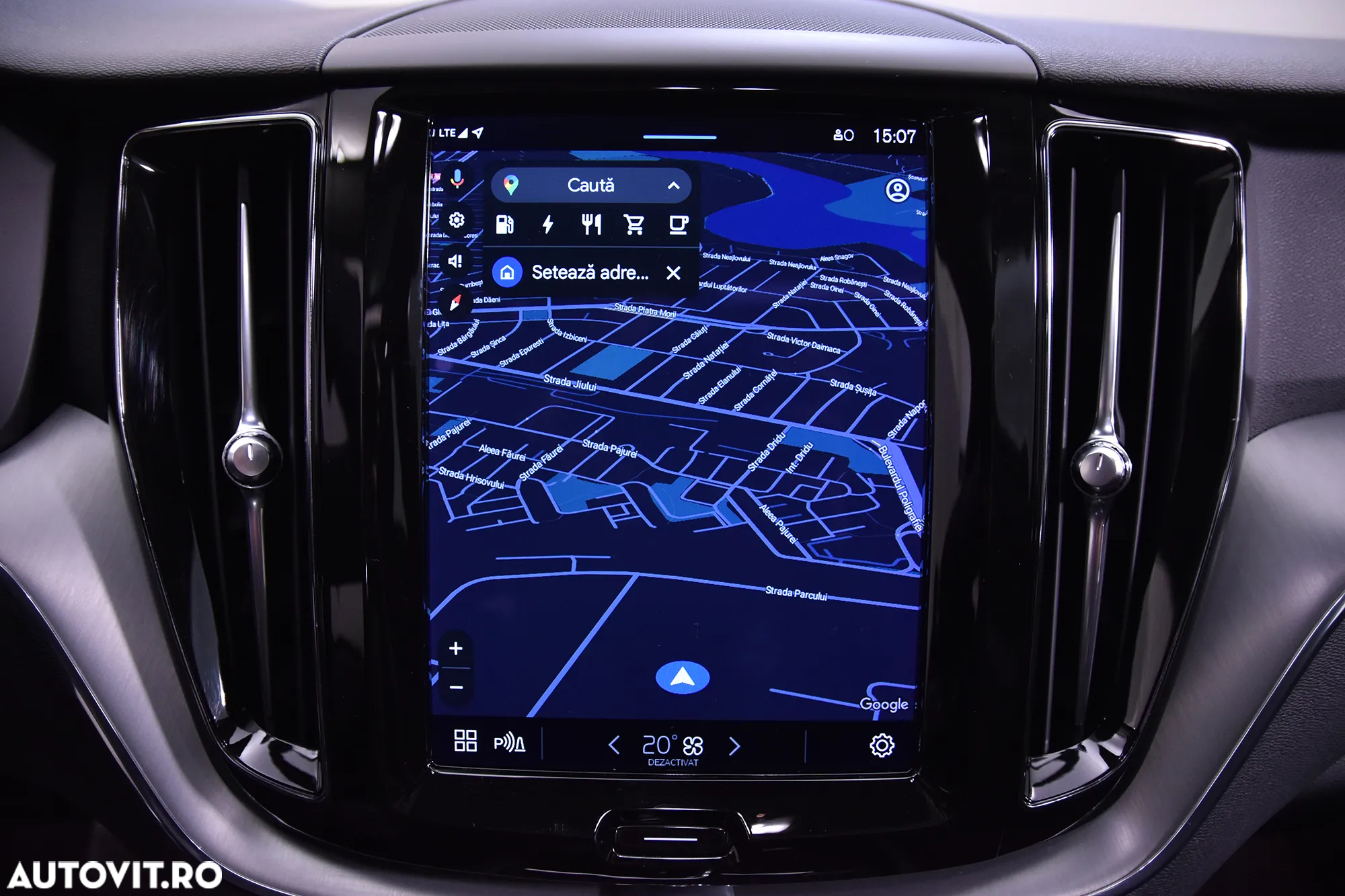 Volvo XC 60 - 18