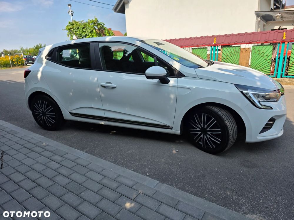 Renault Clio BLUE dCi 85 BUSINESS EDITION - 40