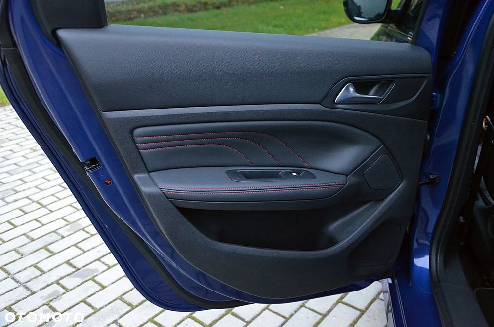 Peugeot 308 BlueHDi 130 Stop & Start GT Pack - 31