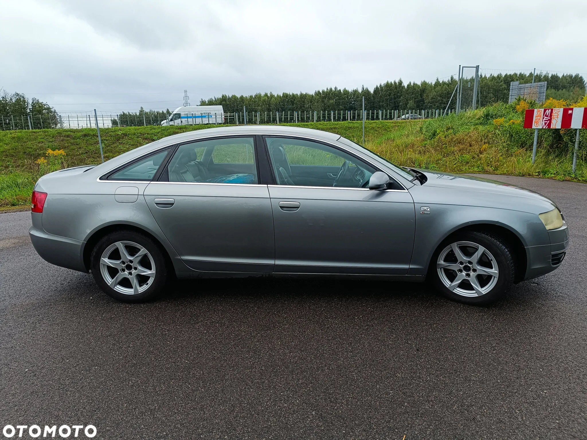 Audi A6 - 6