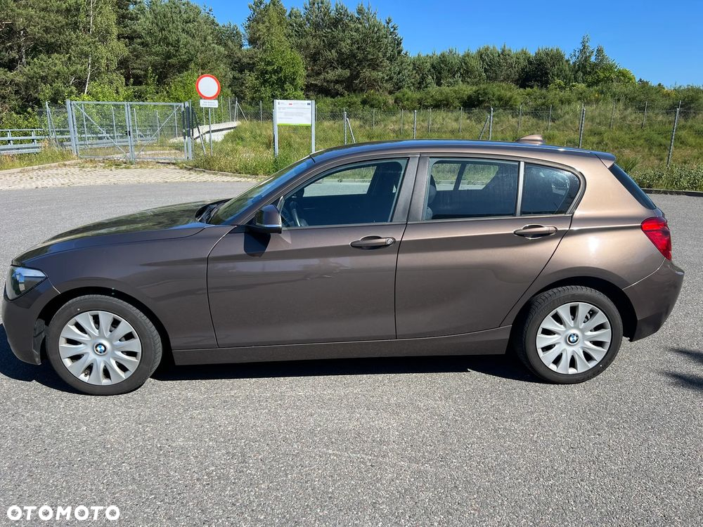 BMW Seria 1 116i - 5