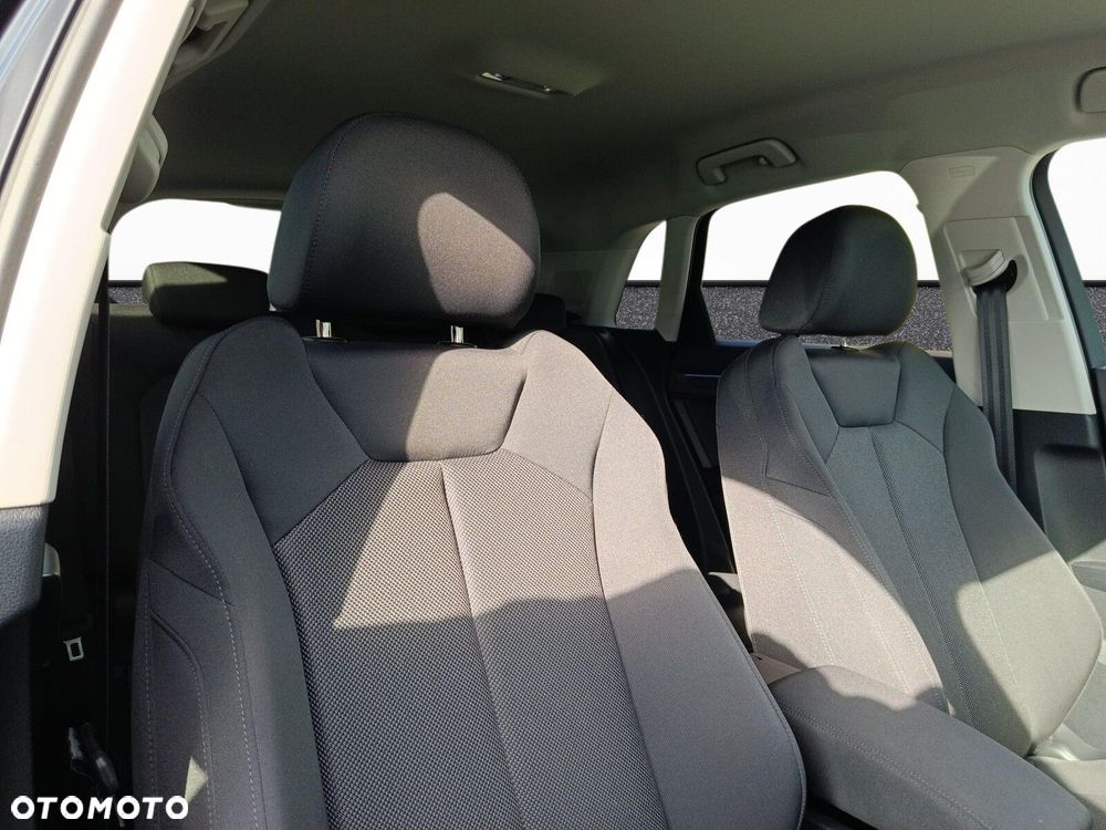 Audi Q3 - 17