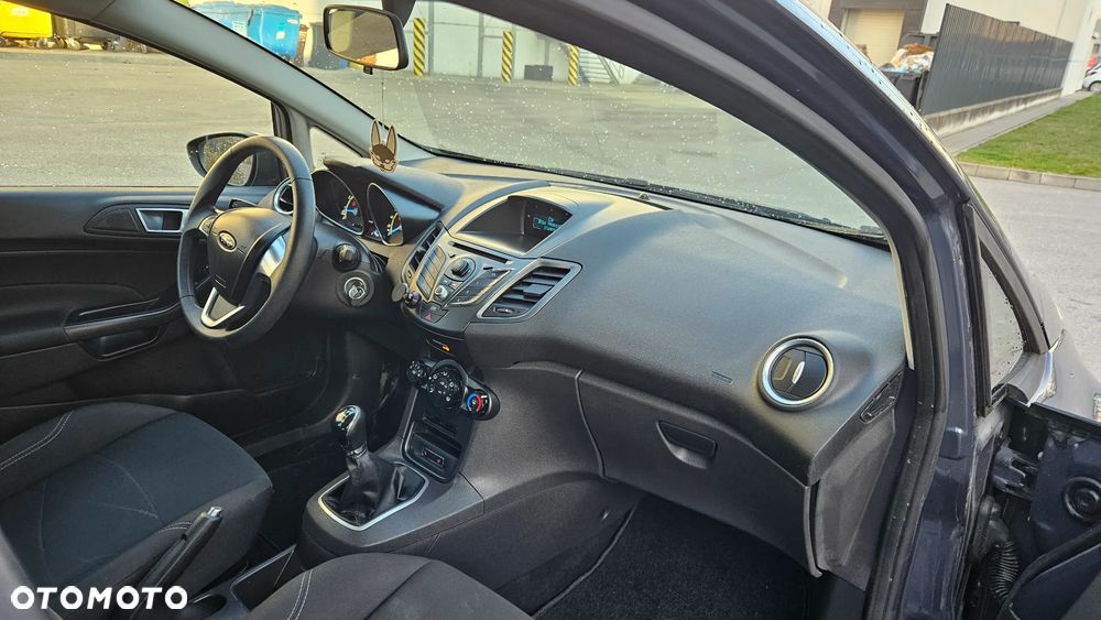 Ford Fiesta - 15