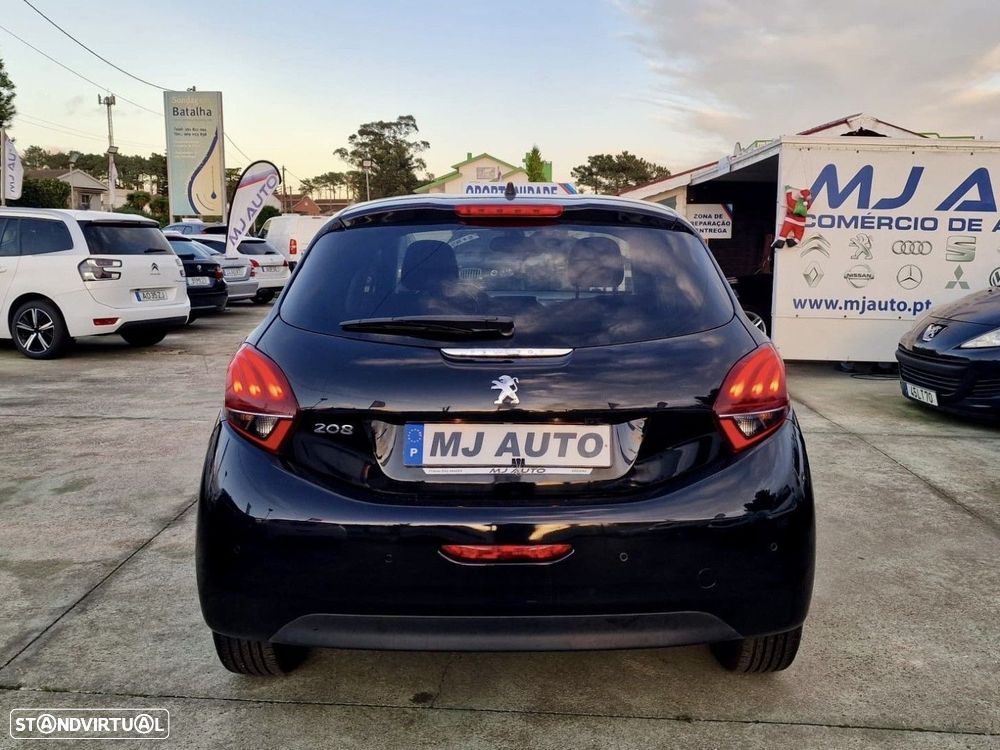 Peugeot 208 1.5 BlueHDi Signature - 9