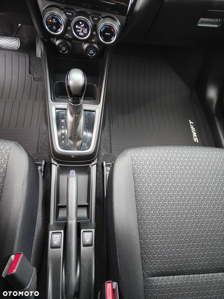 Suzuki Swift - 20