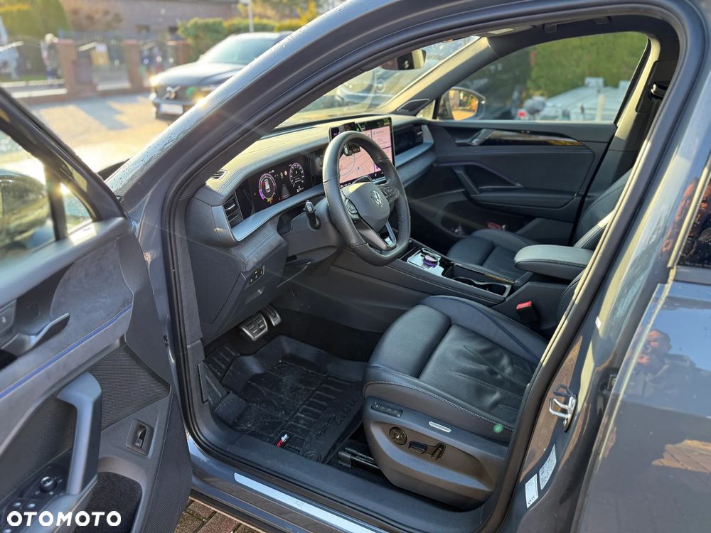 Volkswagen Tayron 2.0 TDI SCR 4MotION DSG R-Line - 9