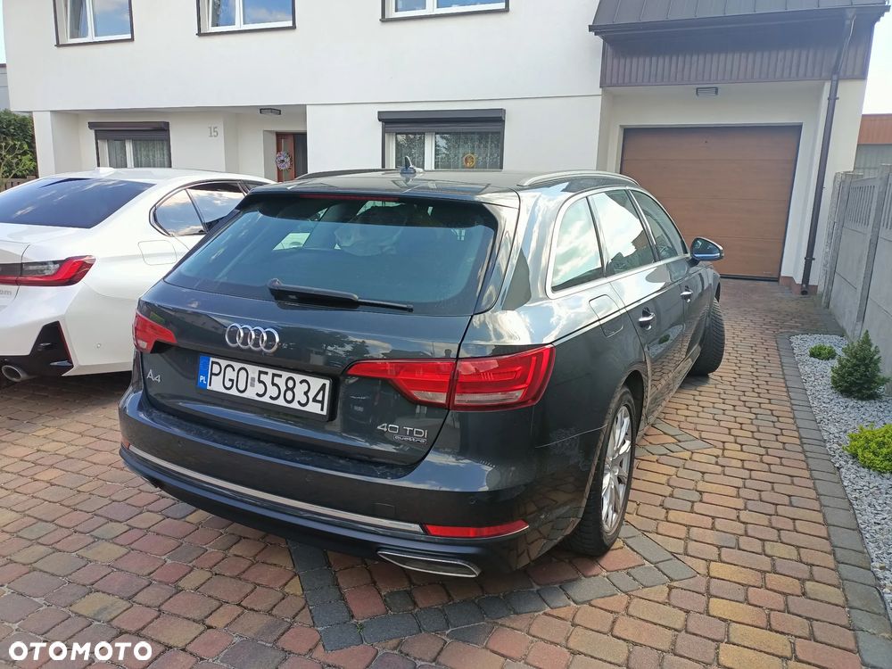 Audi A4 Avant 40 TDI Quattro Advanced S tronic - 4