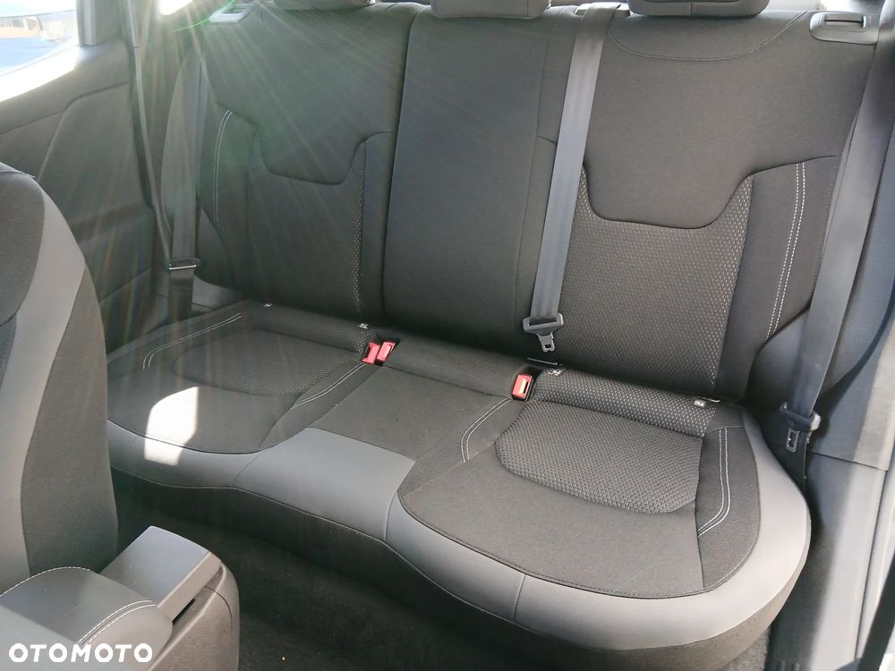 Jeep Renegade 1.5 T4 mHEV Longitude FWD S&S DCT - 20
