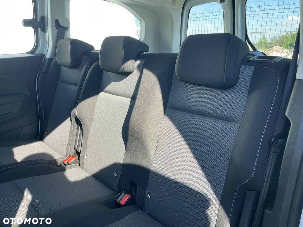 Toyota Proace City Verso 1.5 D-4D Business - 6