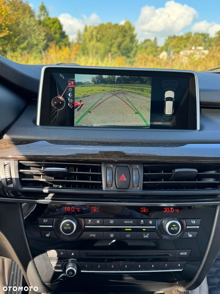 BMW X5 xDrive35i Sport-Aut - 28