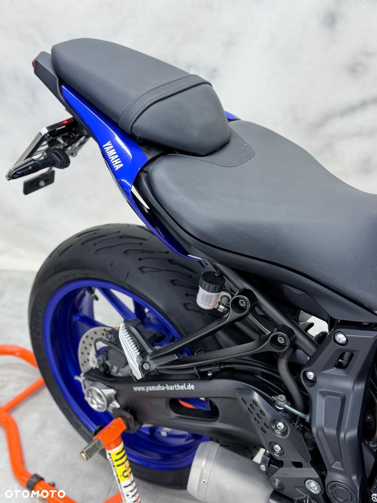 Yamaha MT - 8