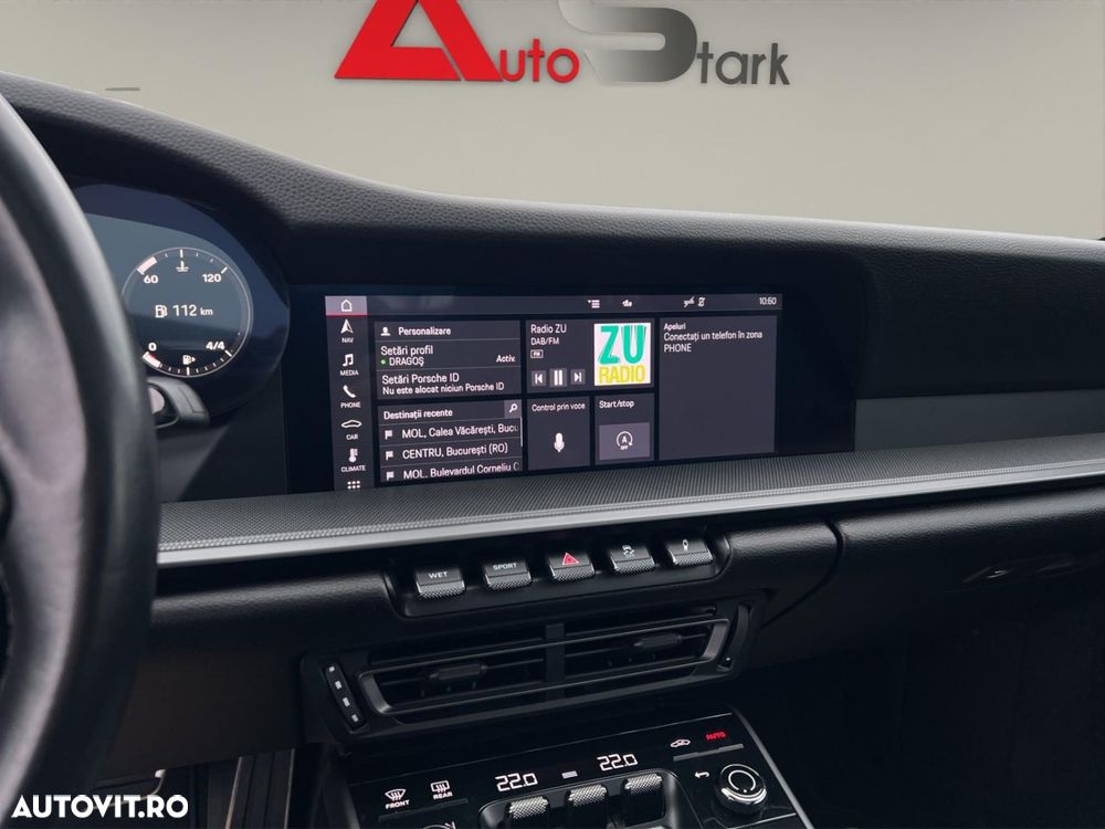 Porsche 911 Carrera PDK - 26