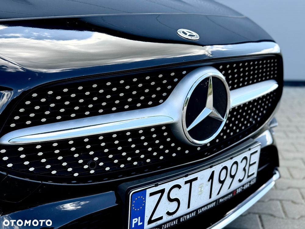 Mercedes-Benz CLA 220 d AMG Line 8G-DCT - 12