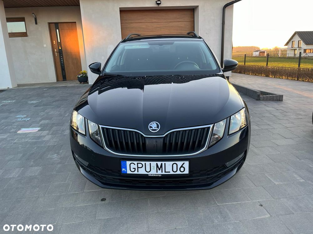 Skoda Octavia 1.6 TDI SCR Ambition - 2