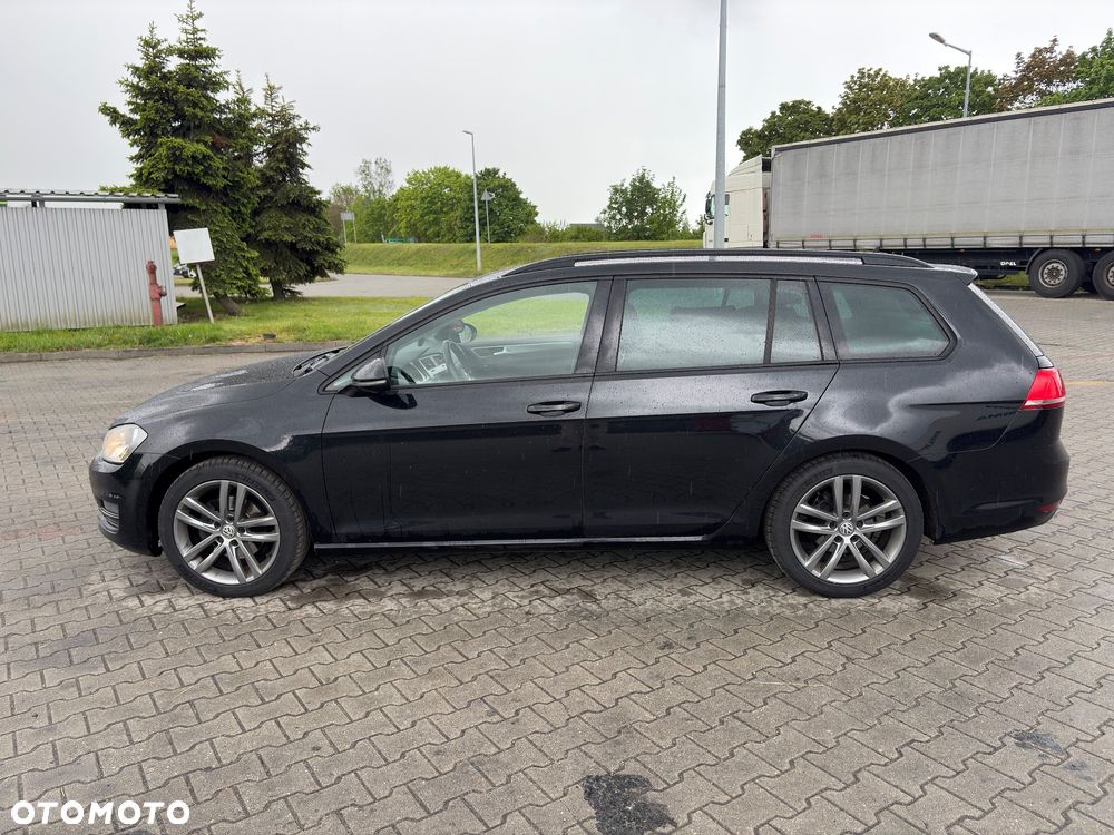 Volkswagen Golf 1.6 TDI BMT Comfortline - 31