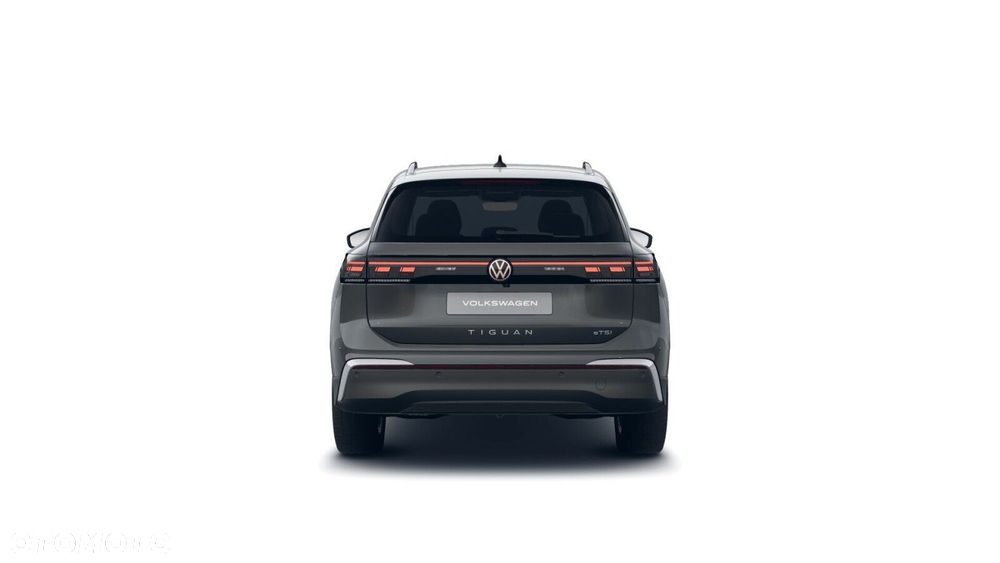 Volkswagen Tiguan - 7