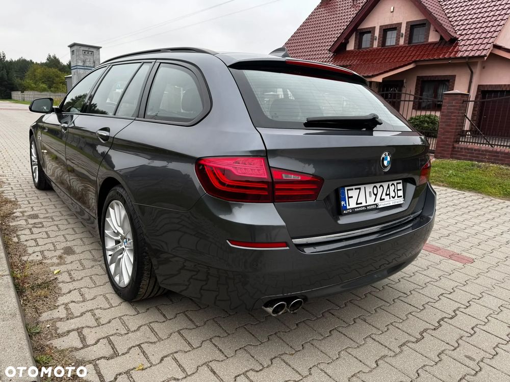 BMW Seria 5 525d xDrive Sport-Aut Luxury Line - 20