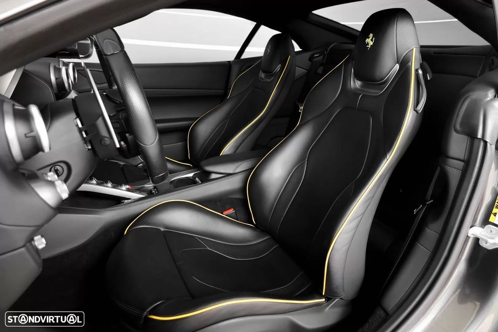 Ferrari Portofino Standard - 13