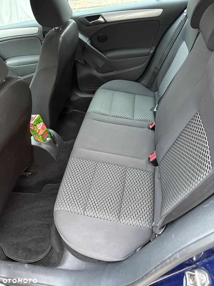 Volkswagen Golf 1.6 TDI CityLine - 6