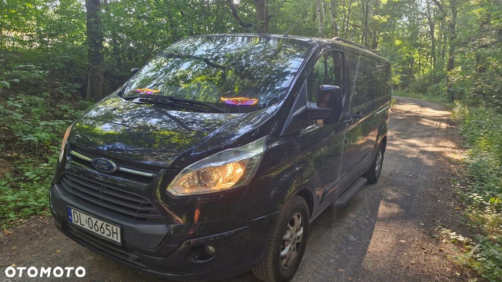 Ford Tourneo Custom - 3