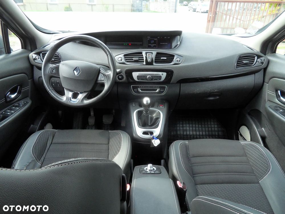 Renault Scenic ENERGY dCi 130 BOSE EDITION - 11
