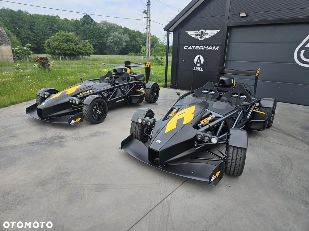Ariel Atom - 2
