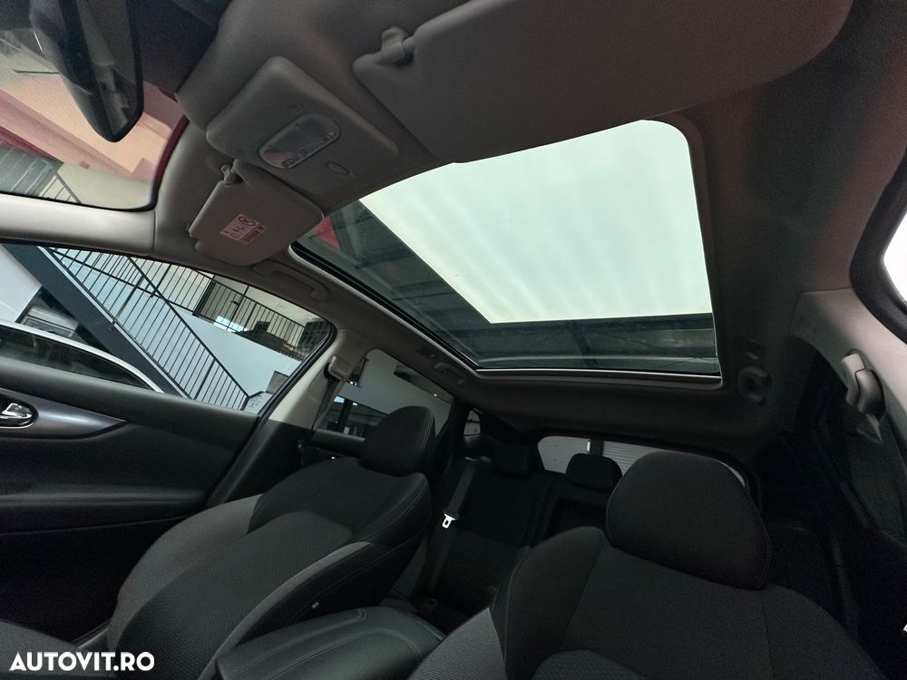 Nissan Qashqai 1.3 DIG-T N-CONNECTA - 28