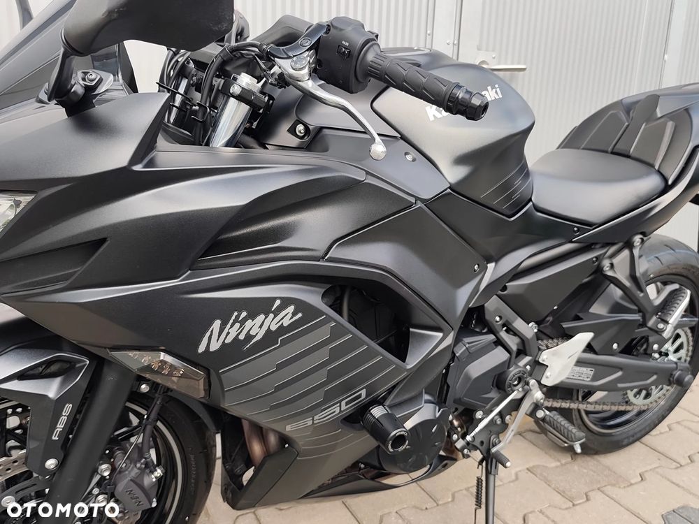 Kawasaki Ninja - 7