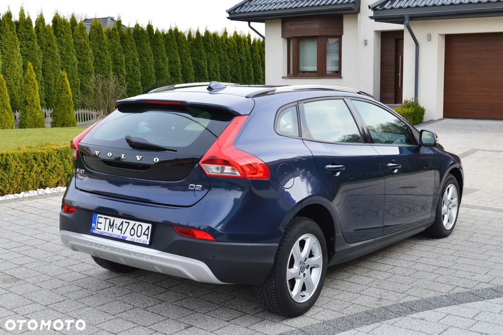 Volvo V40 Cross Country D2 Summum - 2