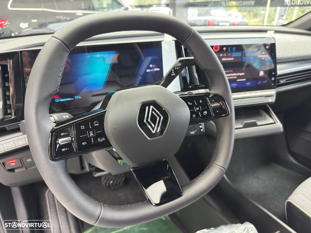 Renault Mégane E-Tech EV40 130hp standard charge Equilibre - 9