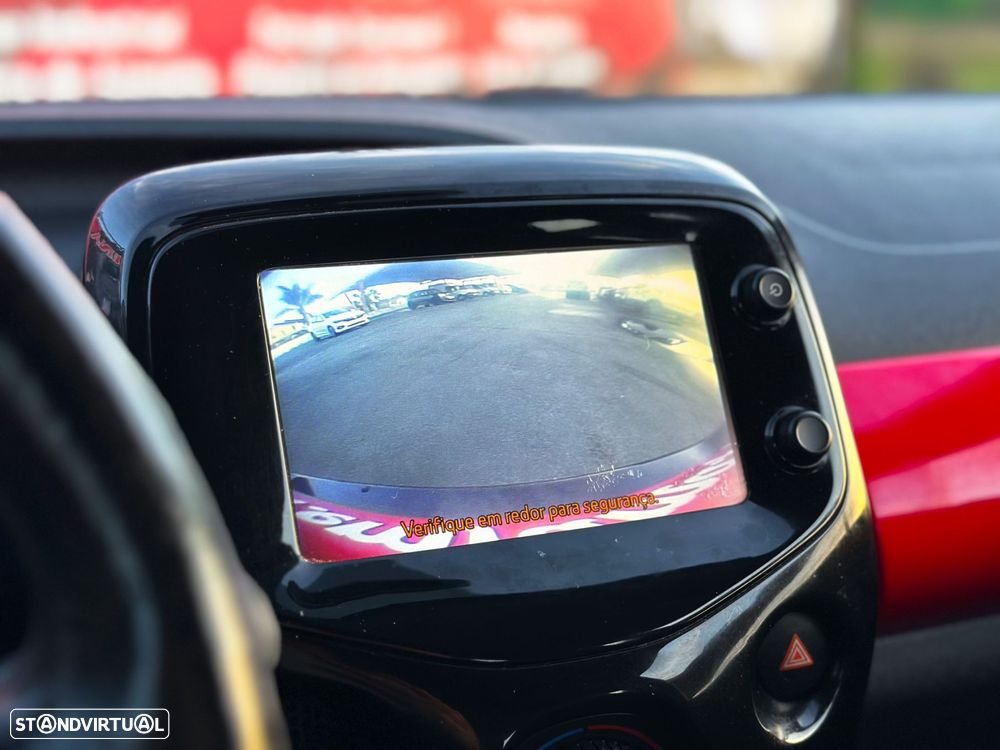 Toyota Aygo 1.0 X-Cite - 2