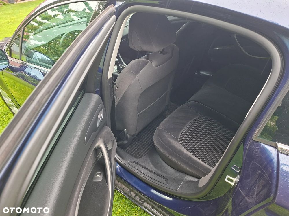Citroën C5 2.0i 16V Dynamique - 11