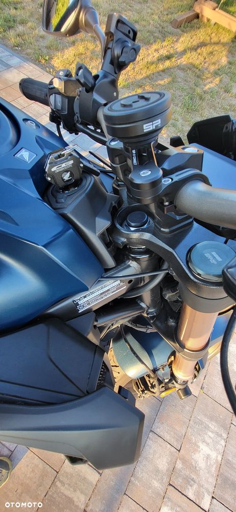 Honda CB - 9