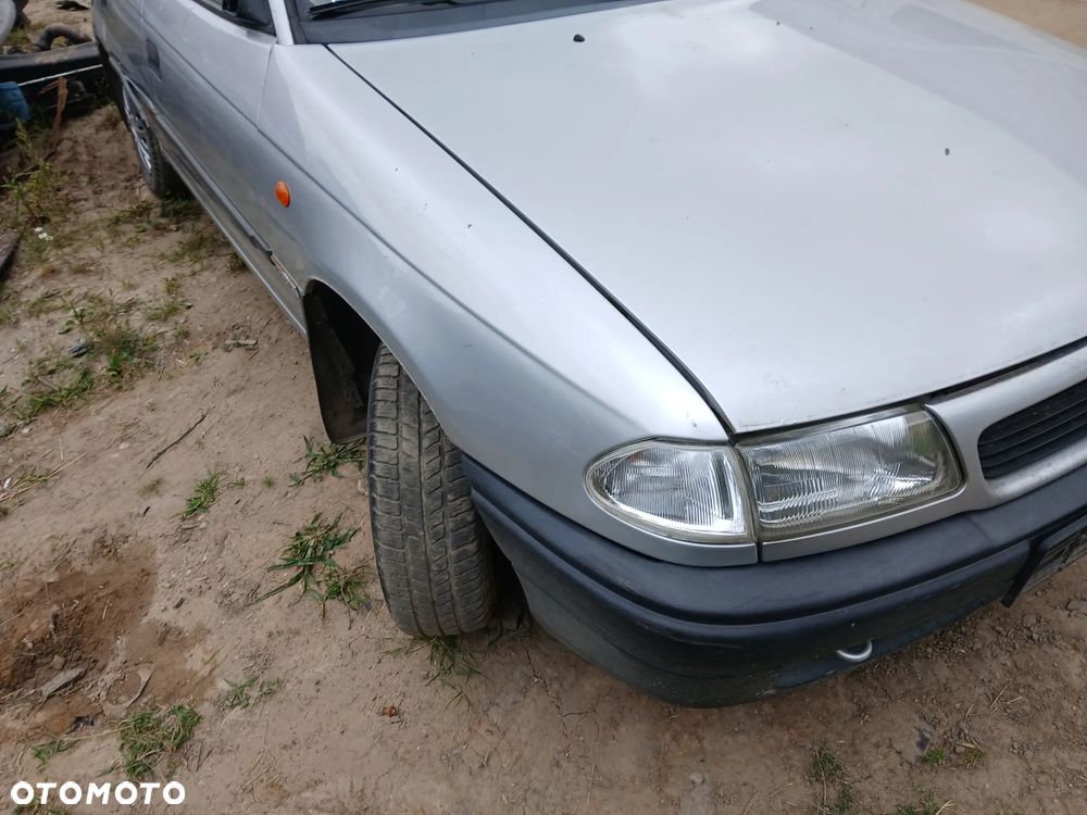 OPEL ASTRA F I 1 Z147 maska pokrywa silnika klapa bagażnika zderzak lampa reflektor pas przedni stop - 2