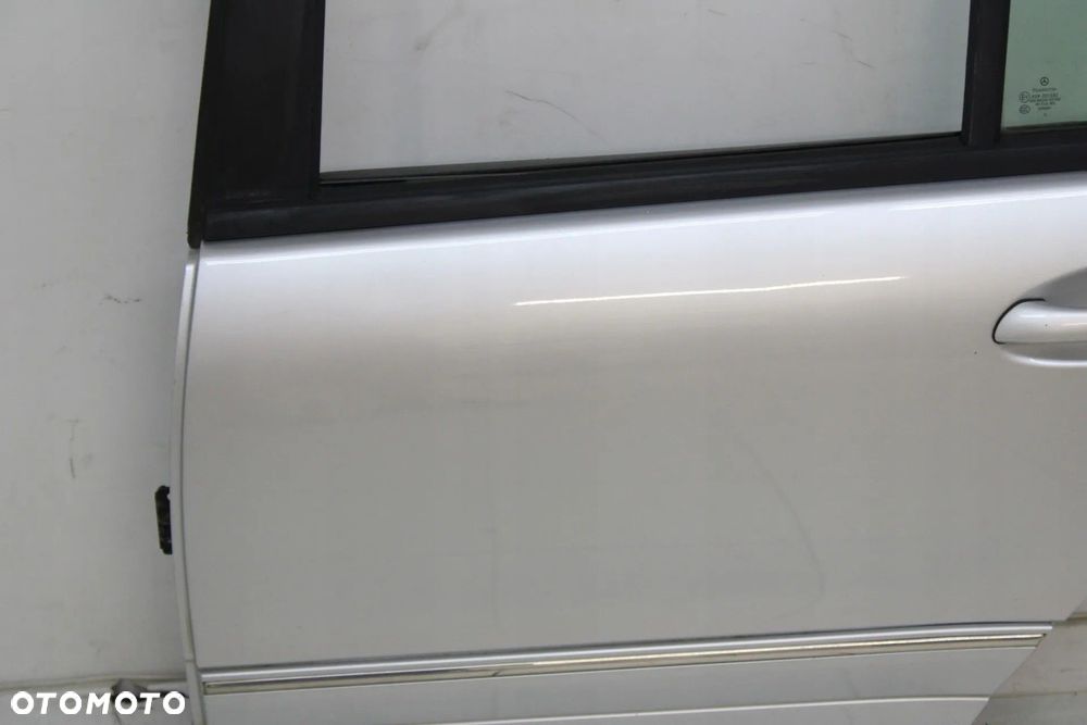 DRZWI LEWE TYLNE LEWY TYŁ MERCEDES-BENZ C KLASA W203 KOMBI 2000R- 775 - 4