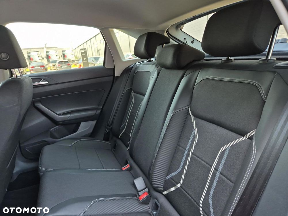 Volkswagen Taigo 1.5 TSI ACT Style DSG - 17