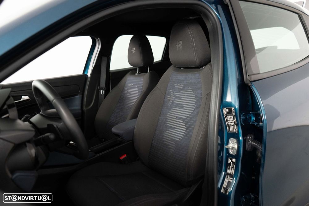 Alfa Romeo Junior 1.2 Intensa eDCT6 - 10