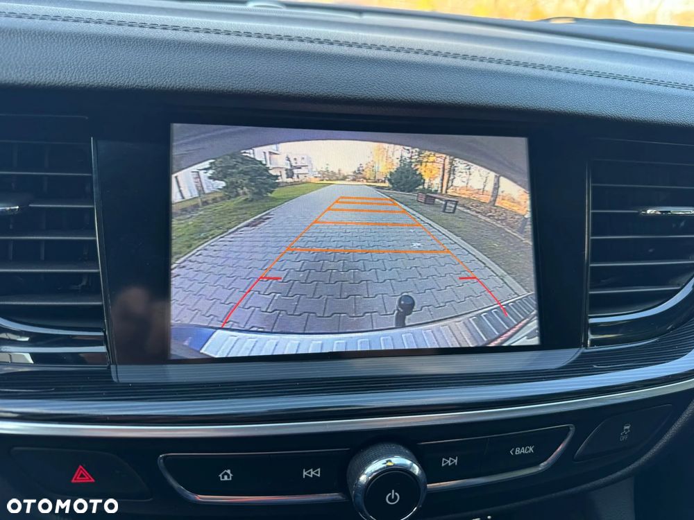 Opel Insignia 2.0 - 21