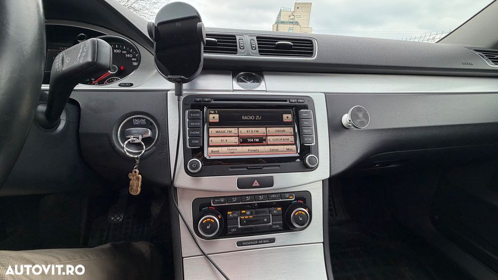 Volkswagen Passat 2.0 TDI BlueMotion Technology Highline - 2